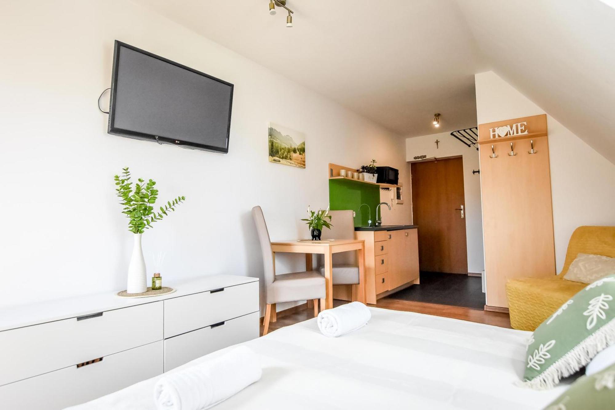 Aparteo Apartament Stojakowka 코스실리스코 외부 사진
